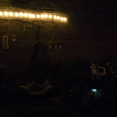 Felix House Frühstückspension Codevilla