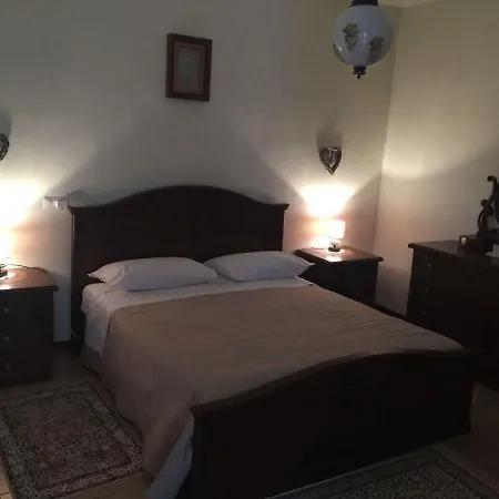 Felix House Bed & Breakfast