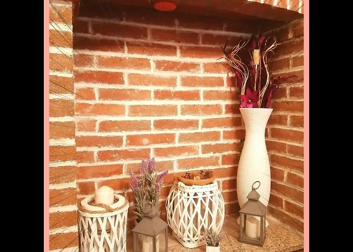 Felix House